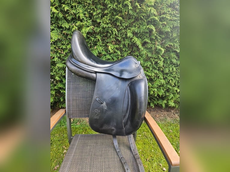 Prestige D2 Zero Dressursattel 17“ schwarz 2022 Rechnung