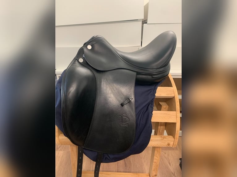 Prestige D2 Zero Dressursattel 17“ schwarz 2022 Rechnung