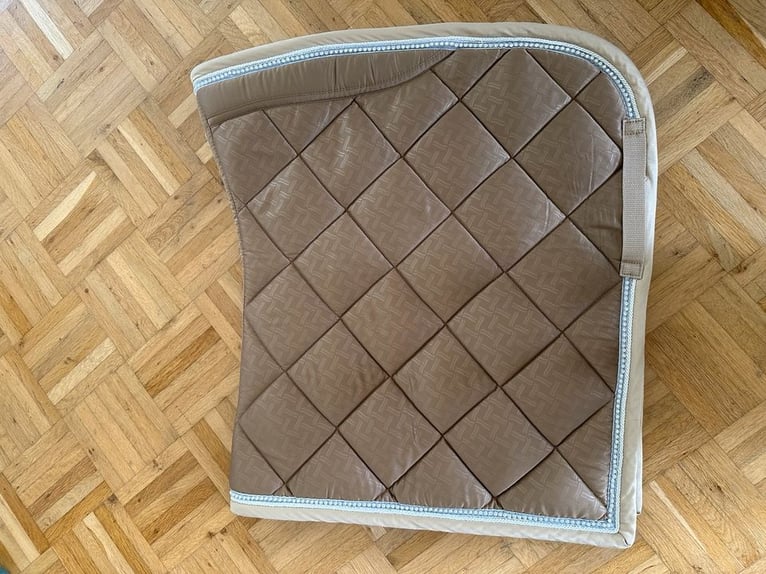PS of Sweden Schabracke Dressur WB Beige Strass