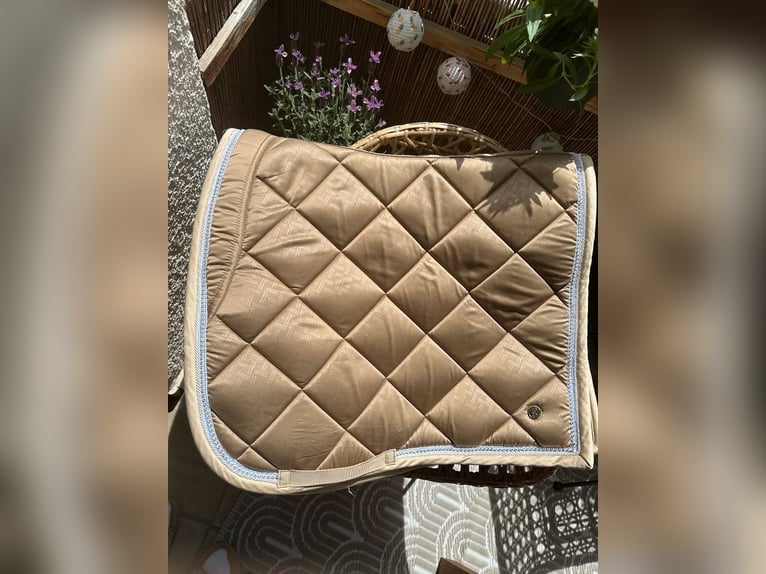 PS of Sweden Schabracke Dressur WB Beige Strass