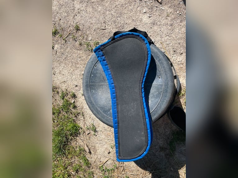 Sattelpads zu verkaufen
