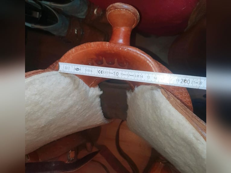 Westernsattel Showsattel Continental Equiflex, breit