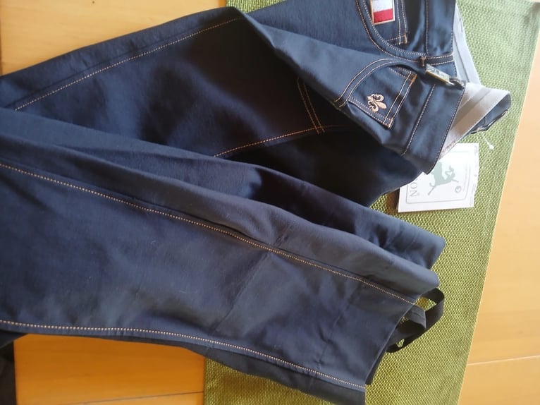 Komplett neue Reithose