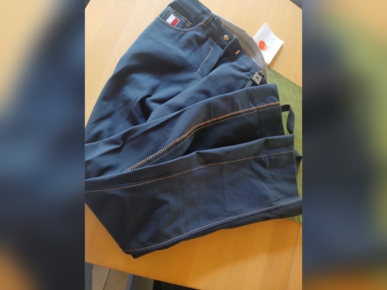 Komplett neue Reithose