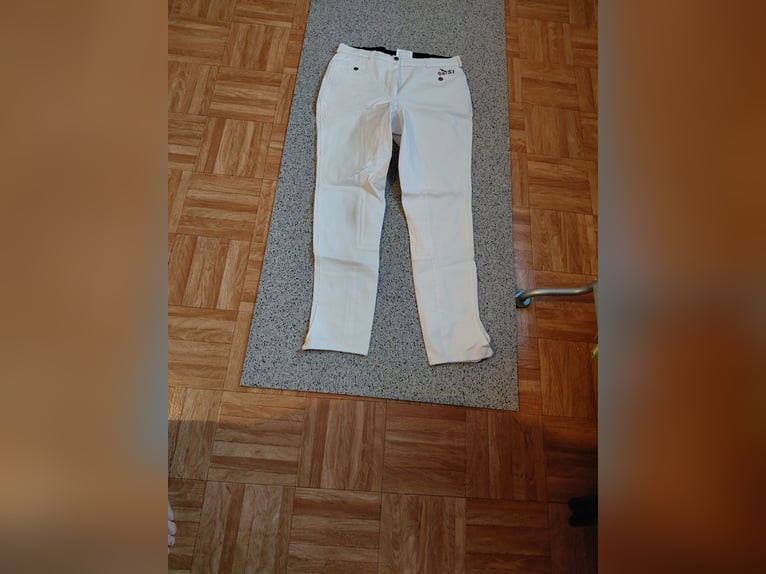 Turnierreithose e.a.st Größe 84 Ganzlederbesatz