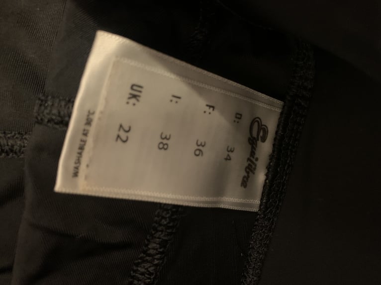 Verschiedene Reithosen und Oberteile Gr. XS und S