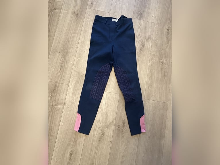 Schöne Reithose in 158