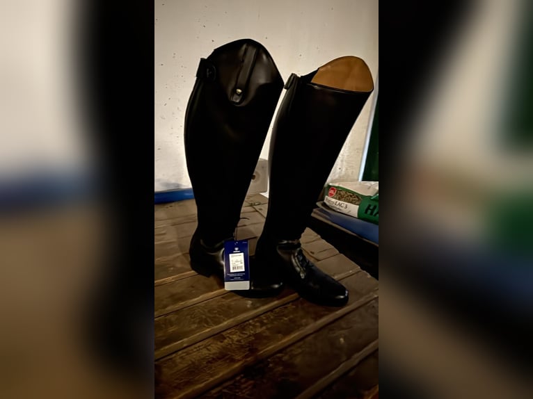 Ariat Heritage Contour