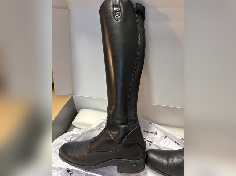 Neue Cavallo ATB One Reitstiefel Gr. (39/40)