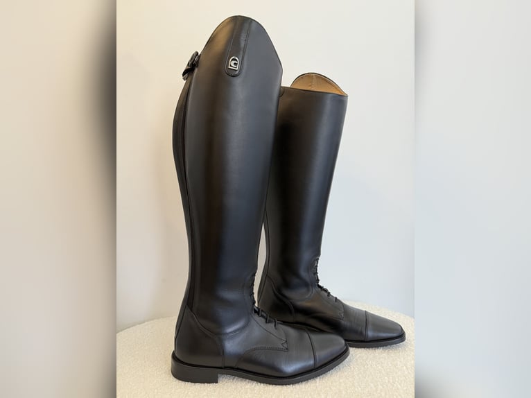 Neue Cavallo Reitstiefel Größe 8/8,5 – Reparaturbedürftig