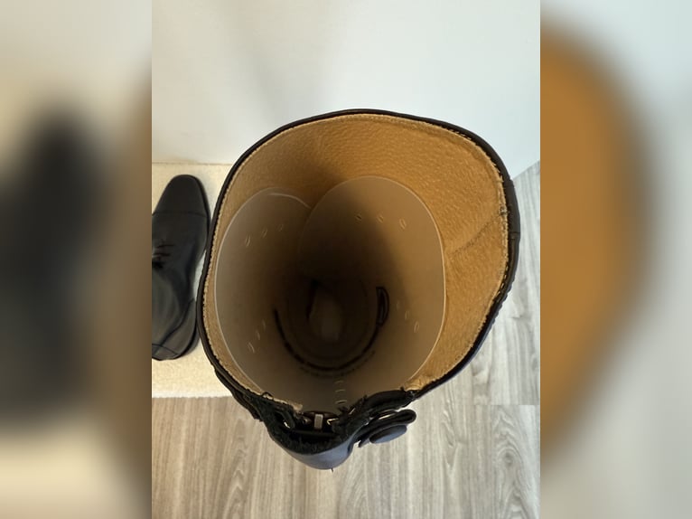 Neue Cavallo Reitstiefel Größe 8/8,5 – Reparaturbedürftig