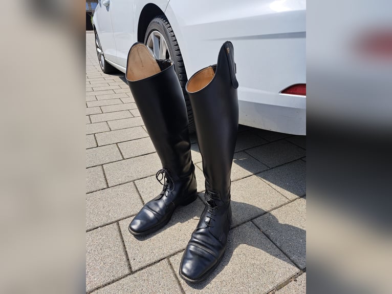 Schwarze Lederstiefel von Petries 