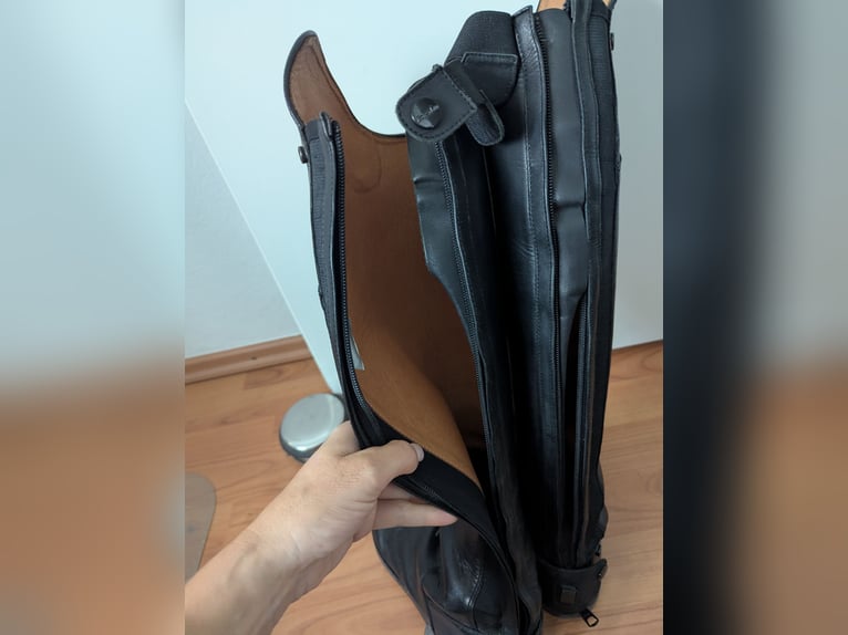 Schwarze Loesdau Reitstiefel Modell Campinas aus Leder