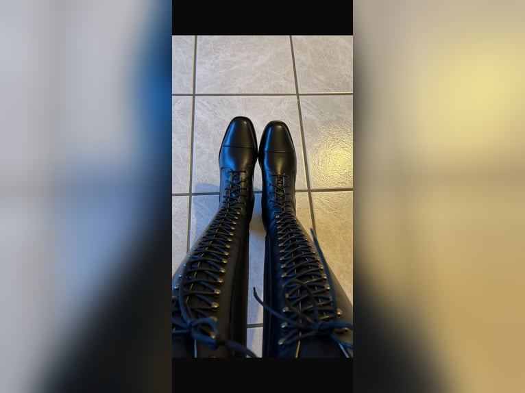 Traumhafte Dressurstiefel zu verkaufen 
