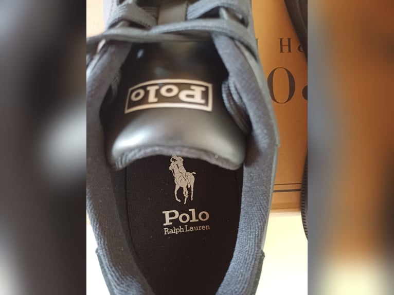 Super schicke POLO RALPH LAUREN Sneaker. "HERITAGE COURT II". Größe 42. Neu!! Im Originalkarton!