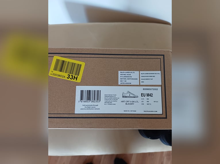 Super schicke POLO RALPH LAUREN Sneaker. "HERITAGE COURT II". Größe 42. Neu!! Im Originalkarton!