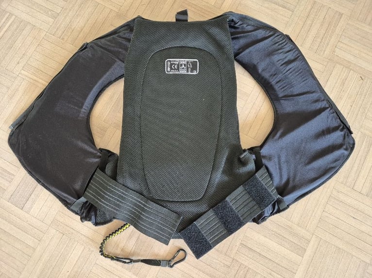 USG EquiAirbag® Guard, Airbagweste, 360 Grad-Schutz, XL- neuwertig