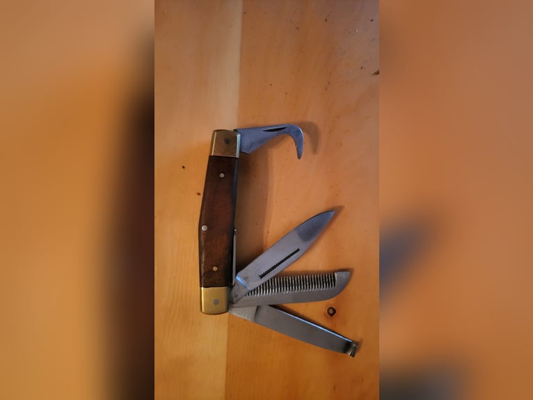 Etqui Handarbeit aus Leder