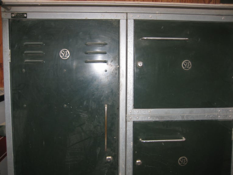 Sellaport fahrbarer Sattelschrank groß