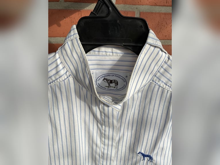 Sehr schöne, bequeme Turnierbluse Größe 42