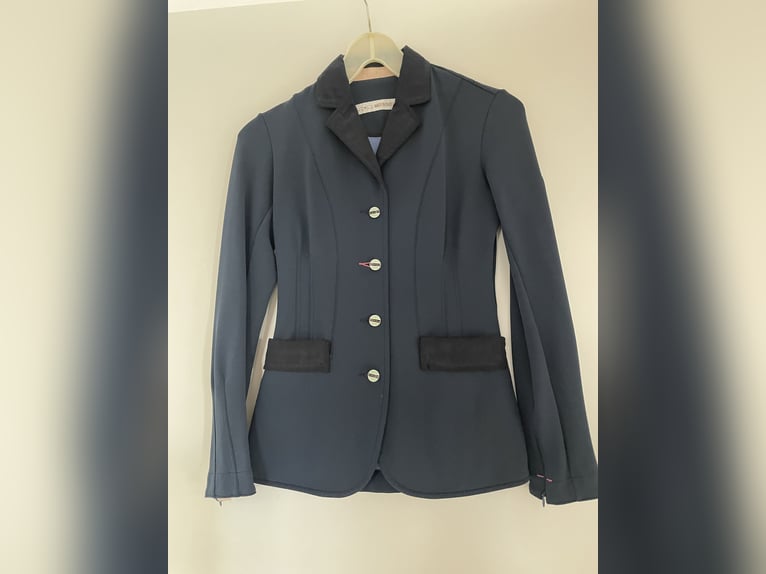 Animo Jacket - D30 navy Animo Jacket - D30 navy