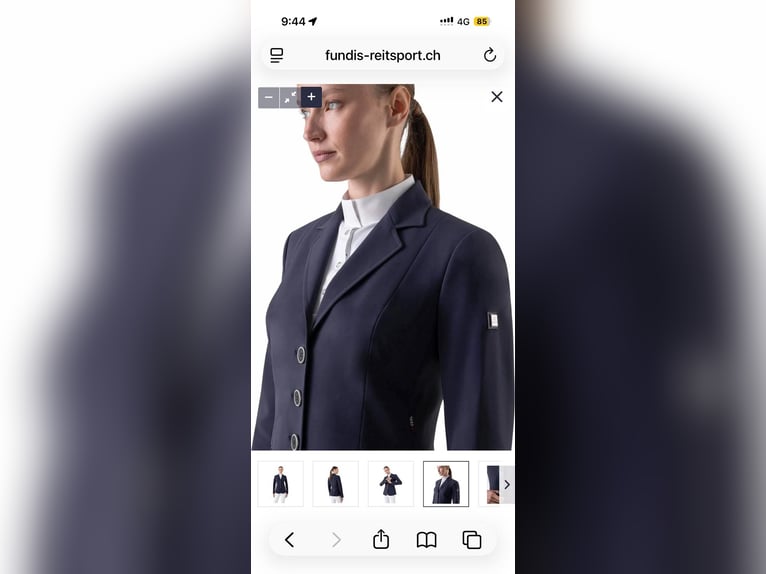 Equilline Jackett fast neu zu verkaufen in Navy
