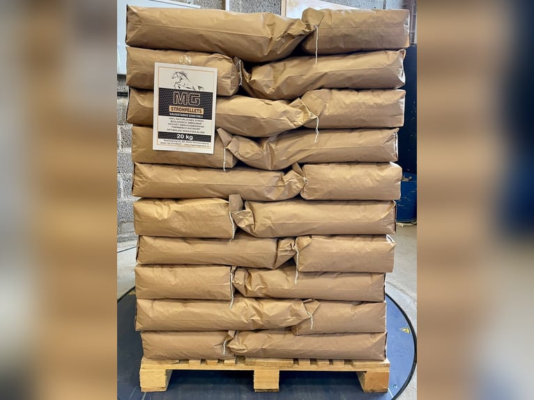 Mit Strohpellets beginnt ein ökologisches Morgen heute