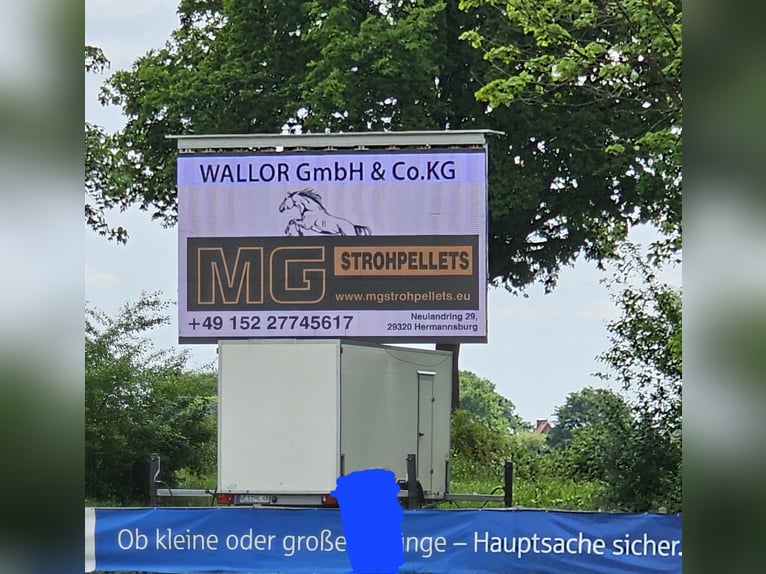 Mit Strohpellets beginnt ein ökologisches Morgen heute