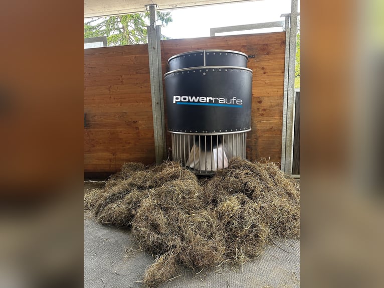 Neu zeitgesteuerte Heuraufe Pferd opt. H²O - powerraufe mit bis zu 30kg Heu
