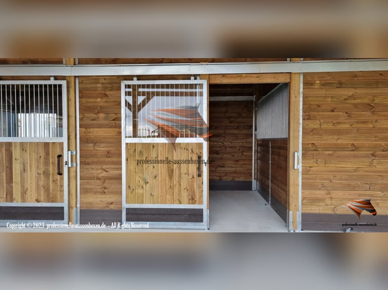 Pferdestall & Stallbau - Außenstall und Pferdebox kaufen | Offenstall & Pferdeunterstand