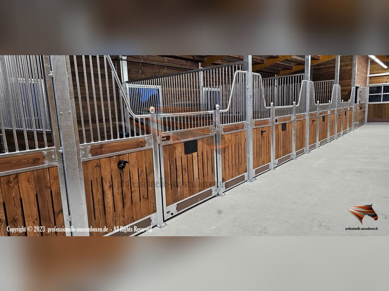 AMERICAN BARN – TOP Stallbau: Pferdestall, Außenboxen, Pferdeboxen, Offenstall und Weidehütten