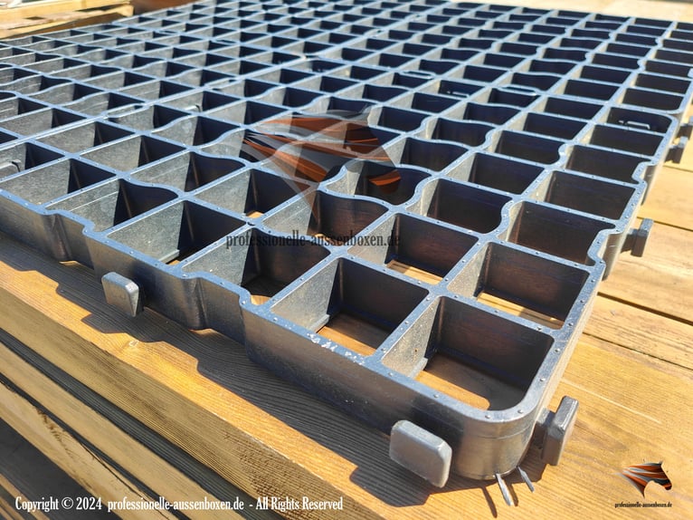 Paddockplatten kaufen – Bodengitter, Rasengitter & Rasenwaben, Kiesgitter - Paddockmatten 9,80EUR/m2