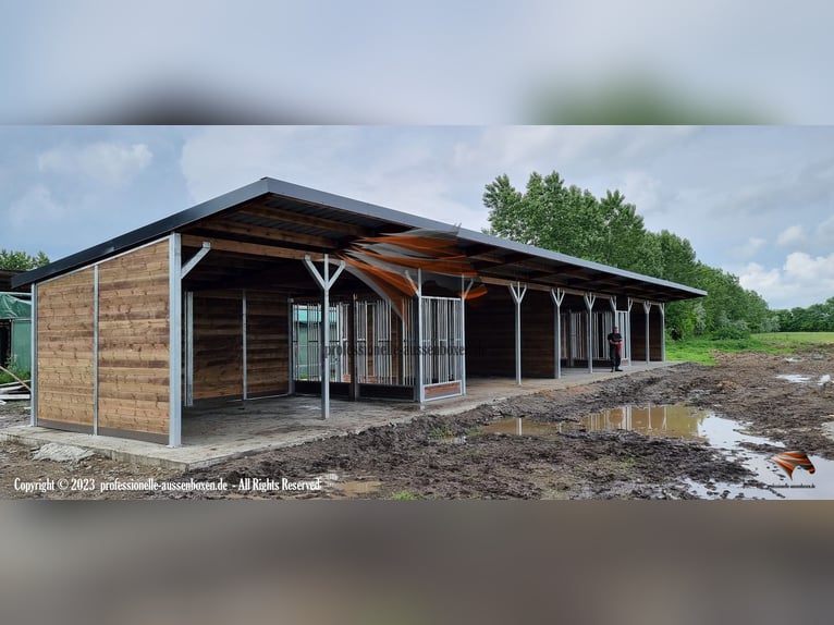 Pferdestall bauen - Stallungen, Aussenbox, Pferdebox und Offenstall kaufen, Weidehütte, Stall bauen,