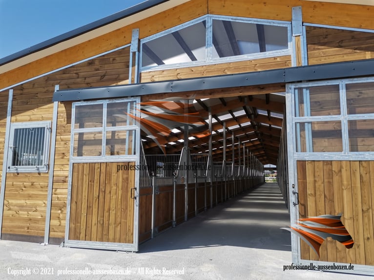 Pferdestall kaufen - Außenbox & Pferdebox und Offenstall oder Weidehütte direkt vom Hersteller