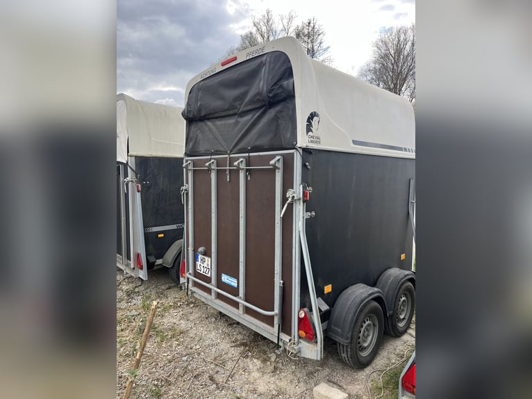 Cheval Liberte 2002XL