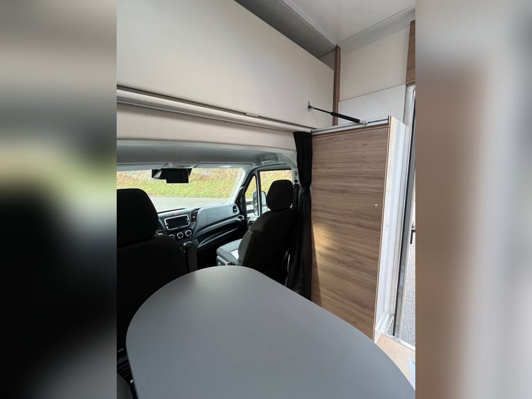 IVECO Daily RJH Sport Pro H3 Pferdetransporter Wohnkabine LKW TOP NEUWERTIG
