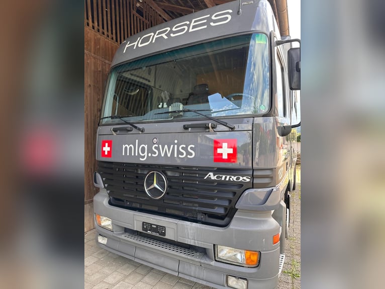 Mercedes-Benz Actros 1831 dla 2–3 koni lub do przebudowy na kampera