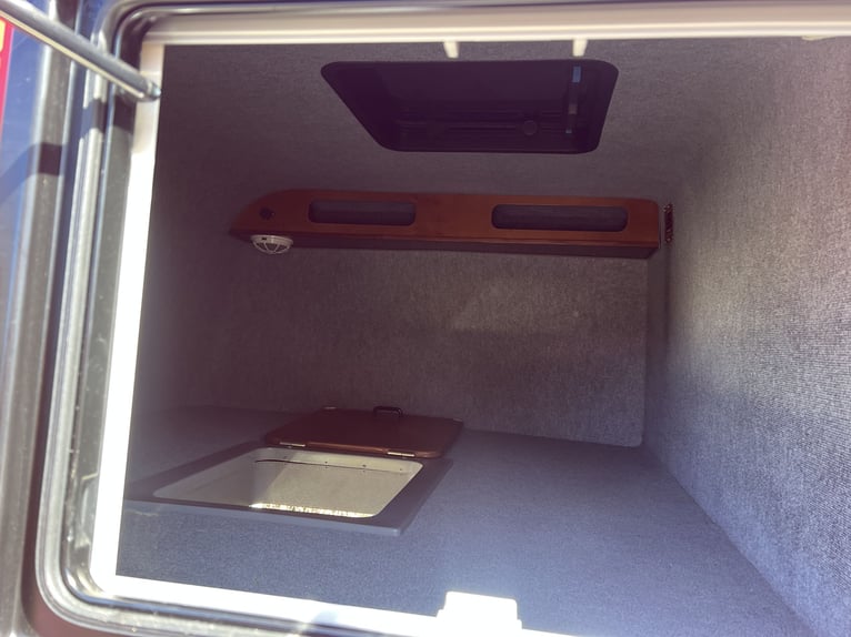 Mercedes-Benz Atego transporter koni 7,5 t, IKW