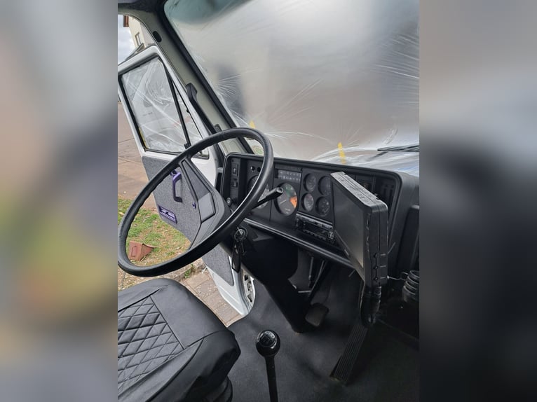 Transporter dla koni, ciężarówka 7,5 t, tablica H, przewóz 3 koni