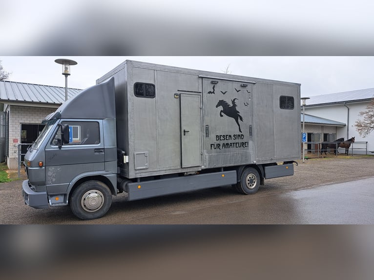 Transporter do koni 7,5 t, samochód ciężarowy H, tablica rejestracyjna