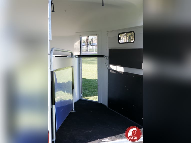 Horse Trailer Cheval Liberté GOLD 3