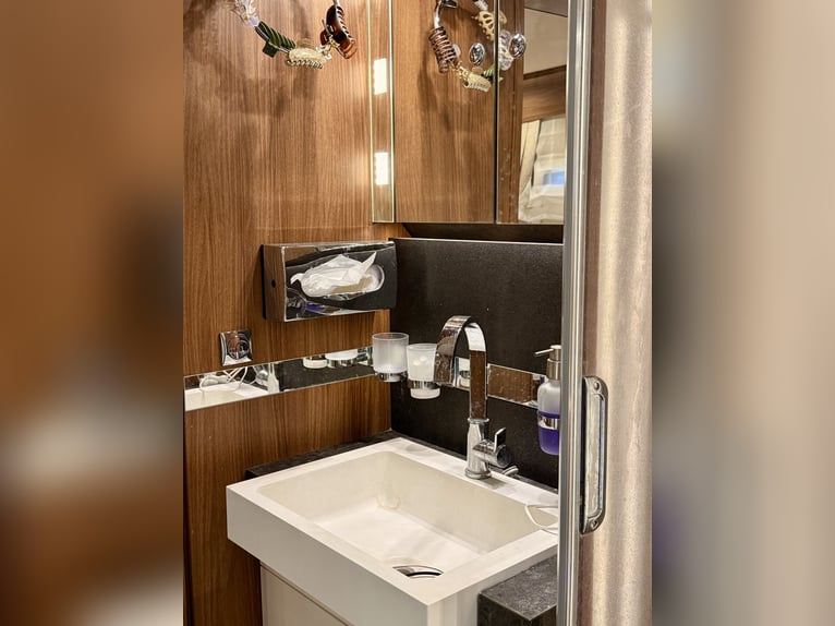 Wohnmobil Carthago S Plus I 64 QB