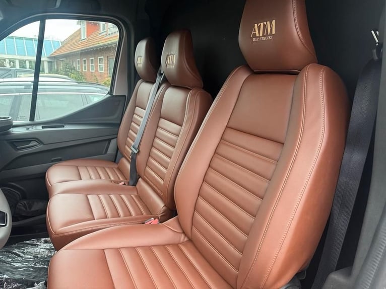 Renault Master Haras ATM na 1-2 konie, 150 KM