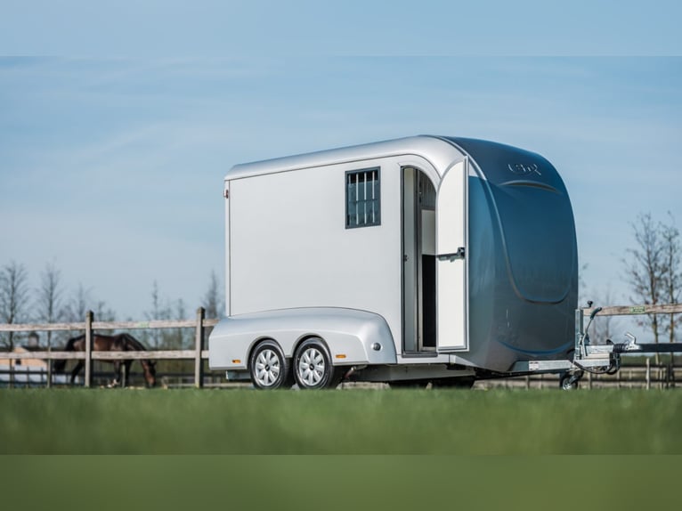 Przyczepa transportowa STX Stud z 2021 roku