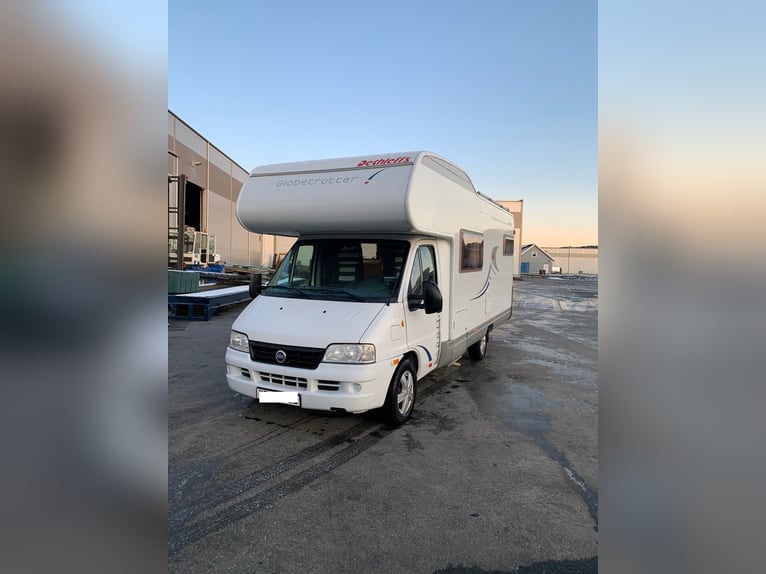 Kempingowy samochód Fiat Ducato Dethleffs