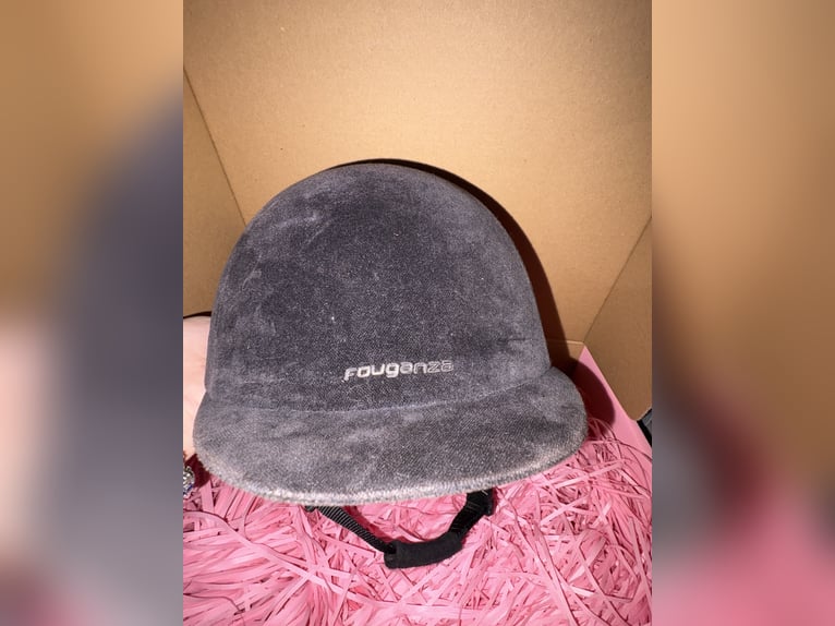 Kask jeździecki Fouganza 54cm 