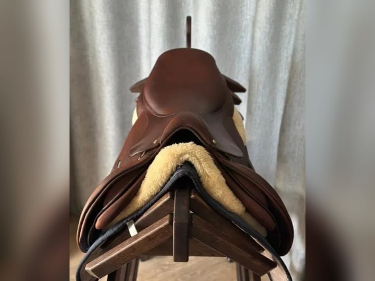 Siodło Bruno Delgrange Partition 17,5"  Siodło Bruno Delgrange Partition 17,5"