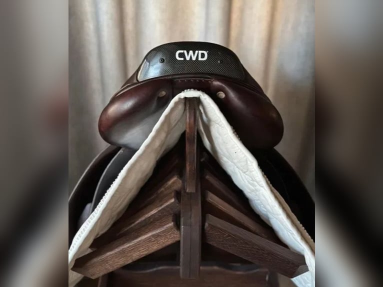 Siodło CWD 2Gs SE25 18" Siodło CWD 2Gs SE25 18"
