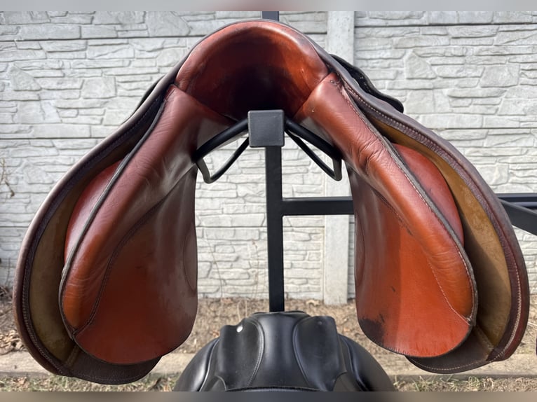 Siodło Stubben r. 16,5 CTD