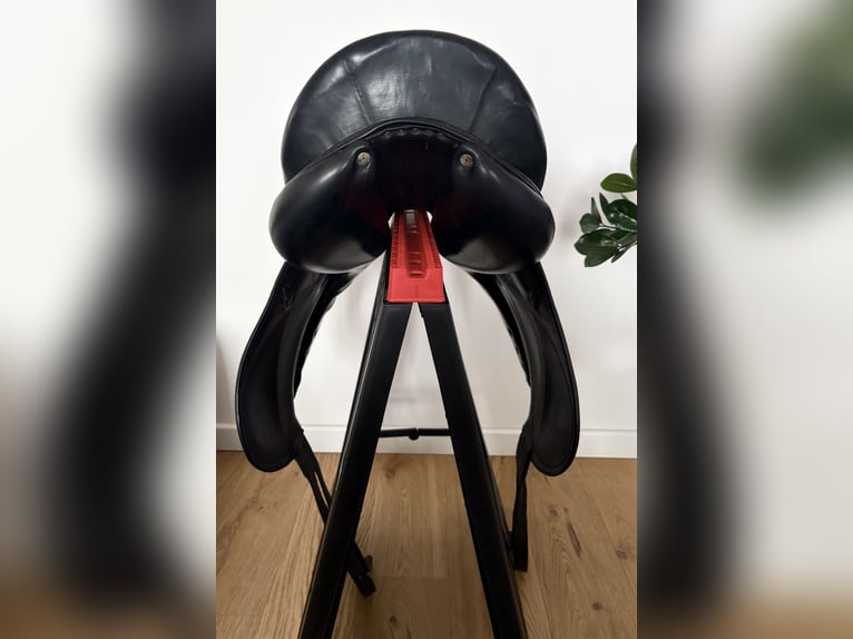 Devoucoux Makila 17,5